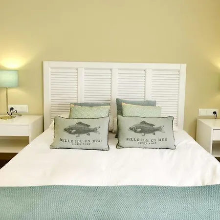 דירה Sleeps 6 Pool או גרובה