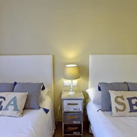 Sleeps 6 Pool * או גרובה